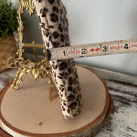 Vintage Hair on Hide Leather Leopard Animal Print Kiss Lock Clutch Handbag Purse - Picture 7 of 7